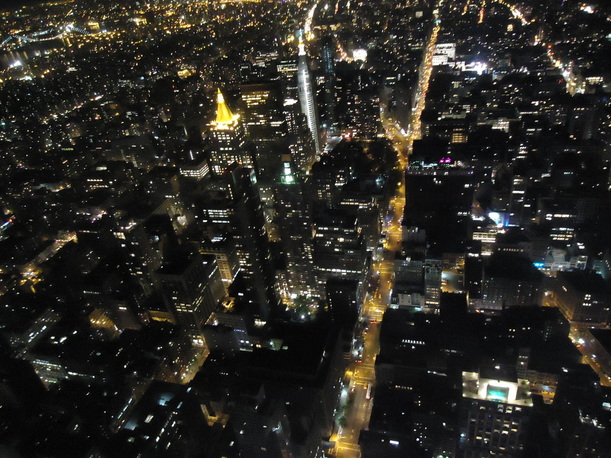Top of the Empire State Building // New York City, NY | Yellow Mondays