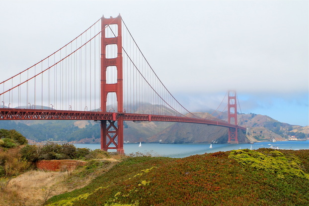 Golden Gate Bridge // San Fransisco, CA | Yellow Mondays
