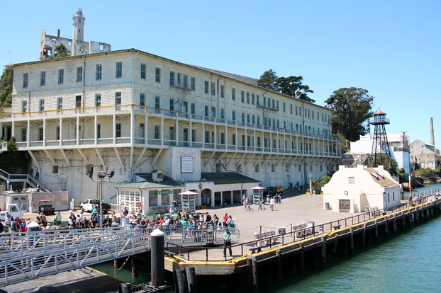 Alcatraz // San Fransisco, CA | Yellow Mondays